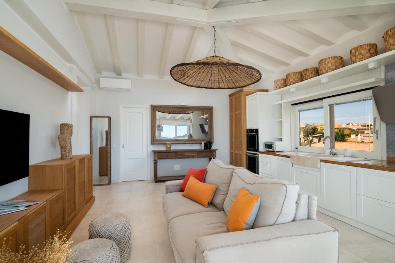 S'Abba Seafront Apartments - Your House In Sardinia Гольфо-Аранчи Экстерьер фото