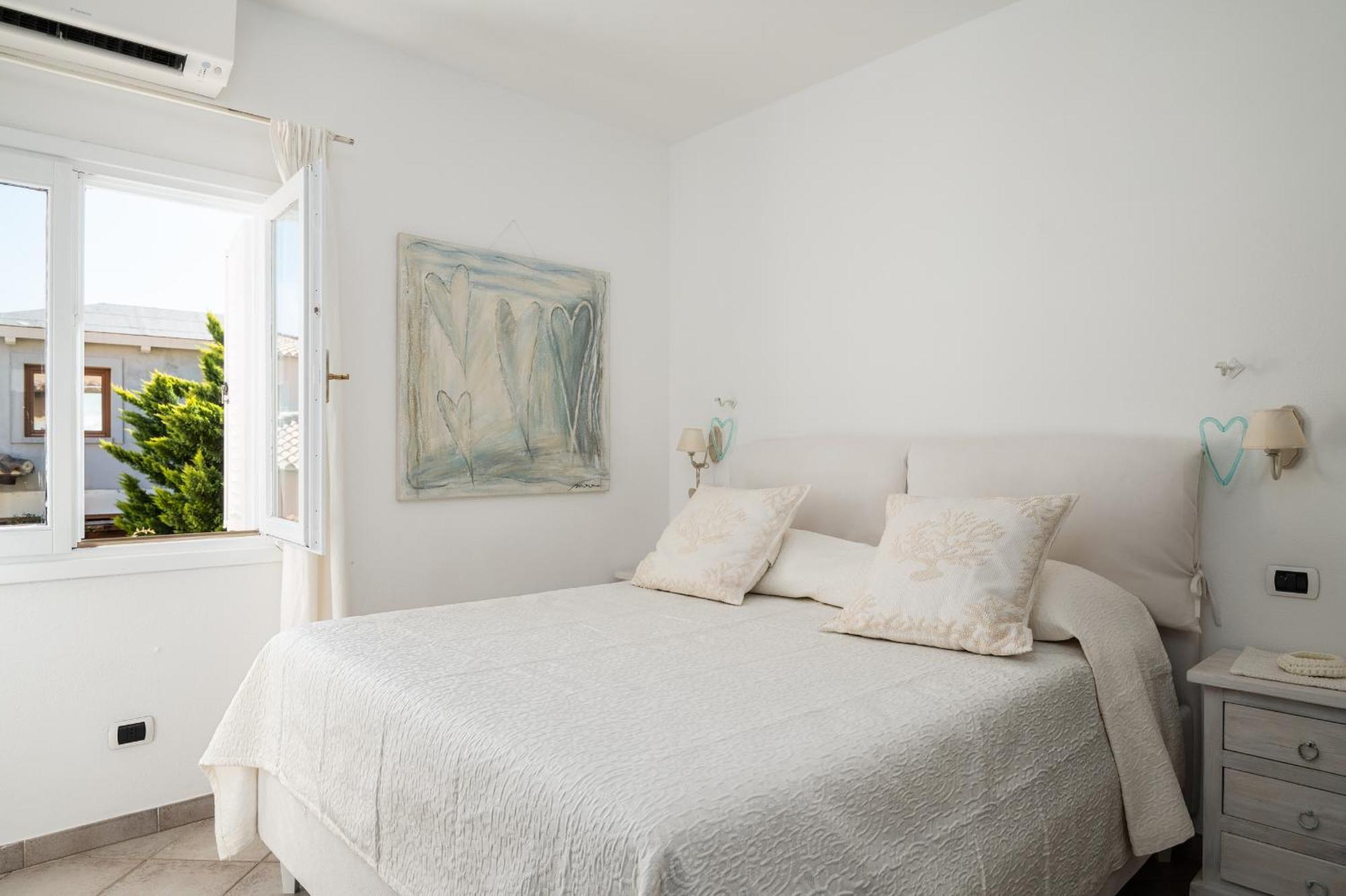 S'Abba Seafront Apartments - Your House In Sardinia Гольфо-Аранчи Экстерьер фото