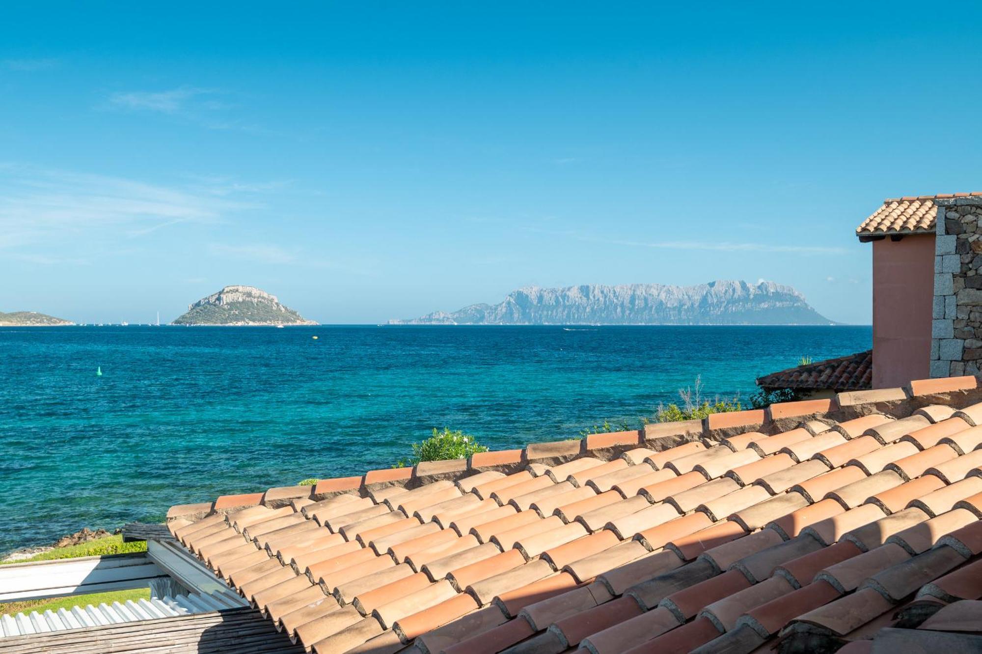 S'Abba Seafront Apartments - Your House In Sardinia Гольфо-Аранчи Экстерьер фото