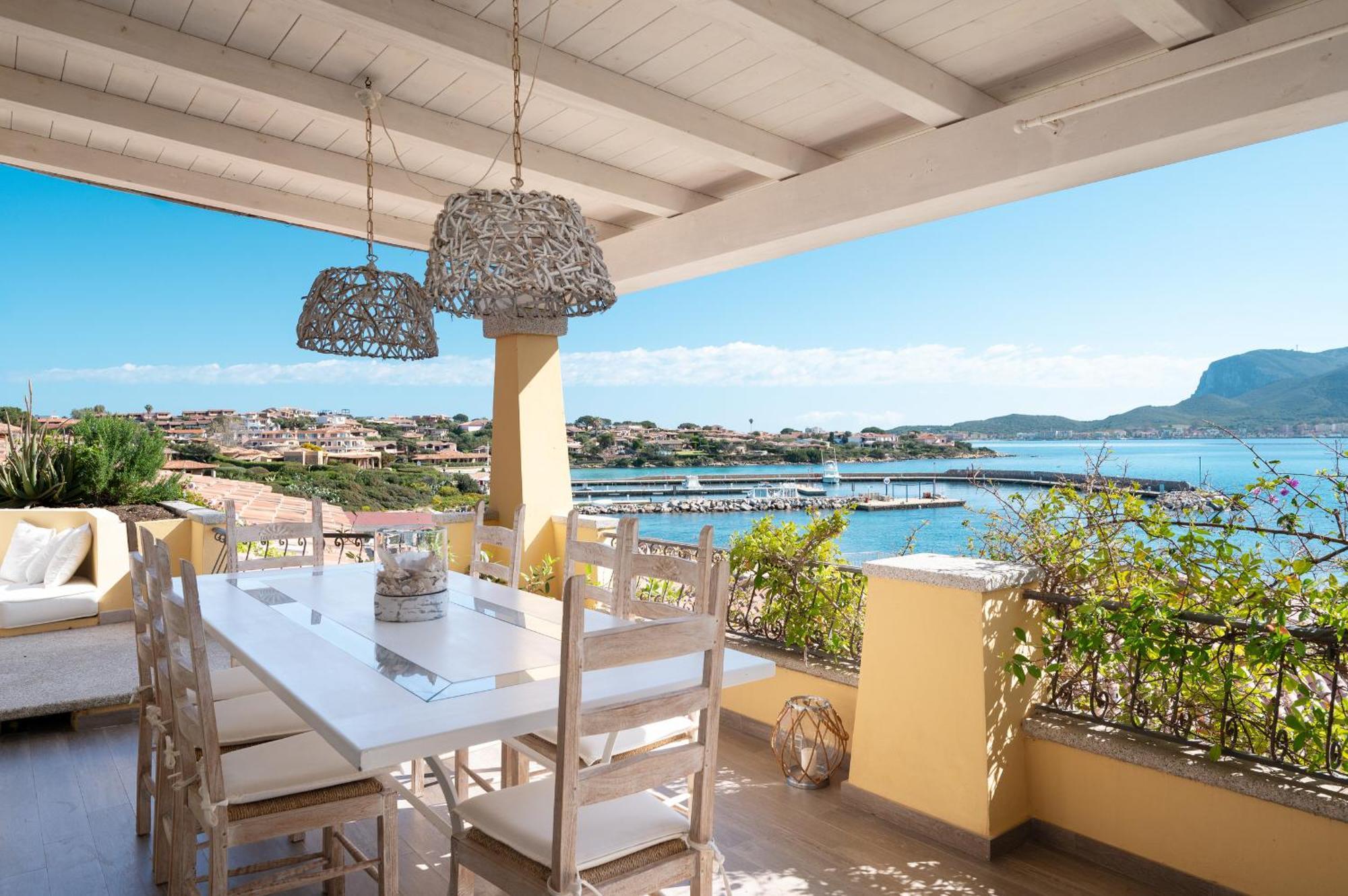 S'Abba Seafront Apartments - Your House In Sardinia Гольфо-Аранчи Экстерьер фото