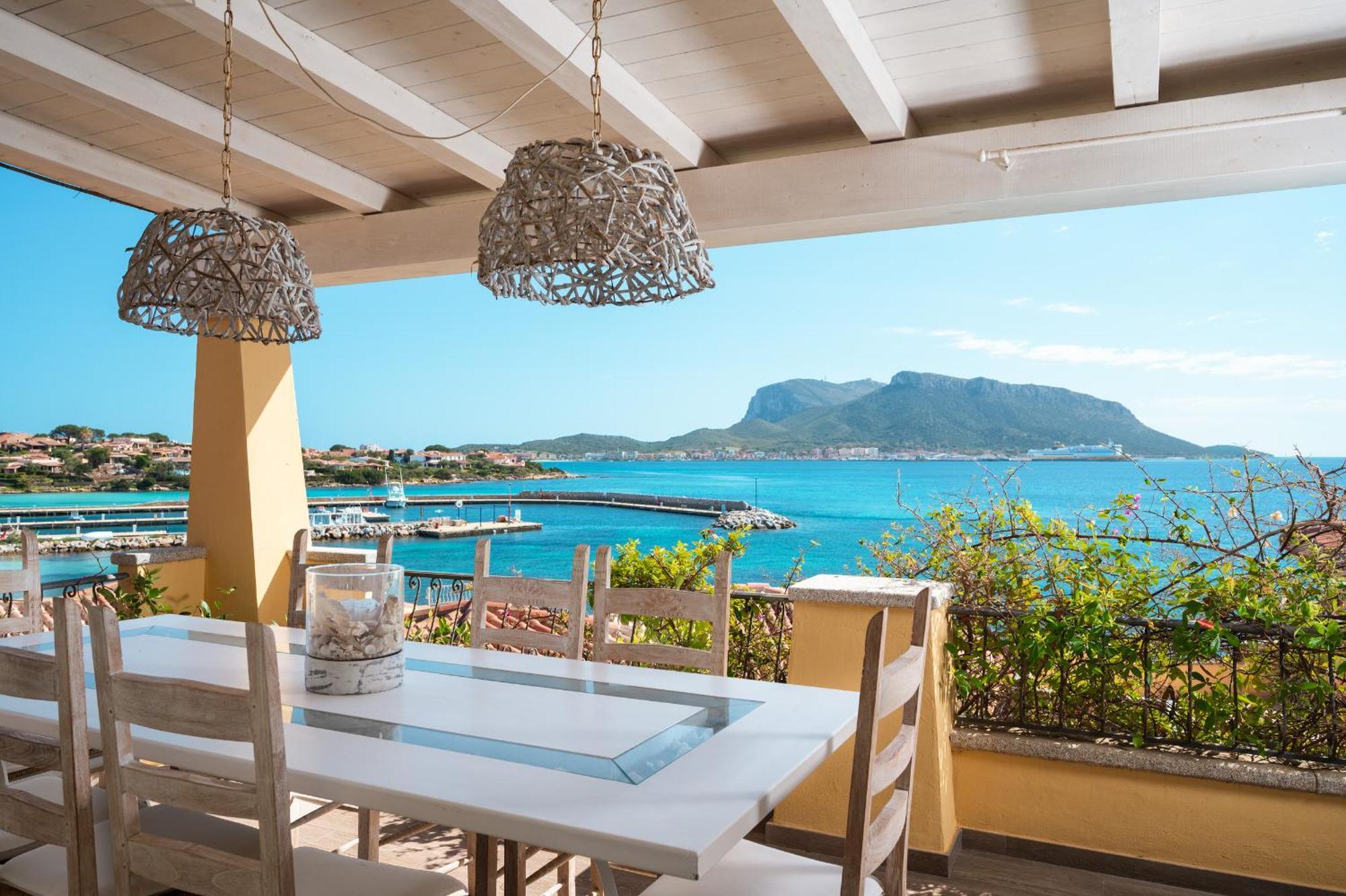 S'Abba Seafront Apartments - Your House In Sardinia Гольфо-Аранчи Экстерьер фото