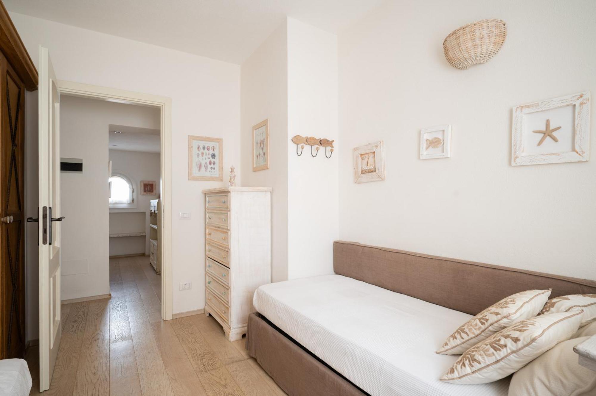 S'Abba Seafront Apartments - Your House In Sardinia Гольфо-Аранчи Экстерьер фото